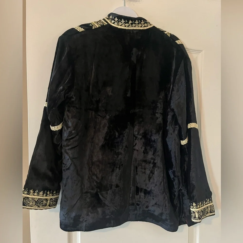 Soft surroundings Elegant Black and Gold Women's Jacket Size Small Runs Large - Picture 7 of 16